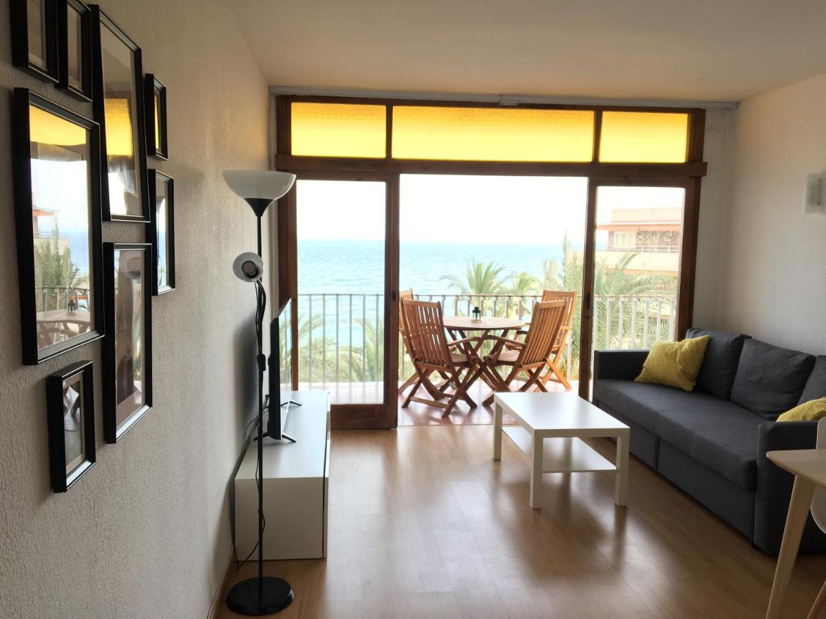 Apartamento Con Vistas Al Mar. Primera Linea De Playa. Aguadulce  Exterior photo
